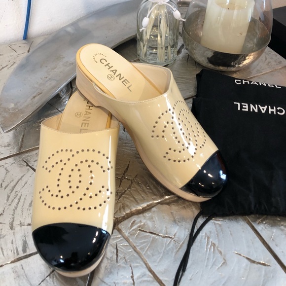 Chanel Sandals - Picture 5 of 8